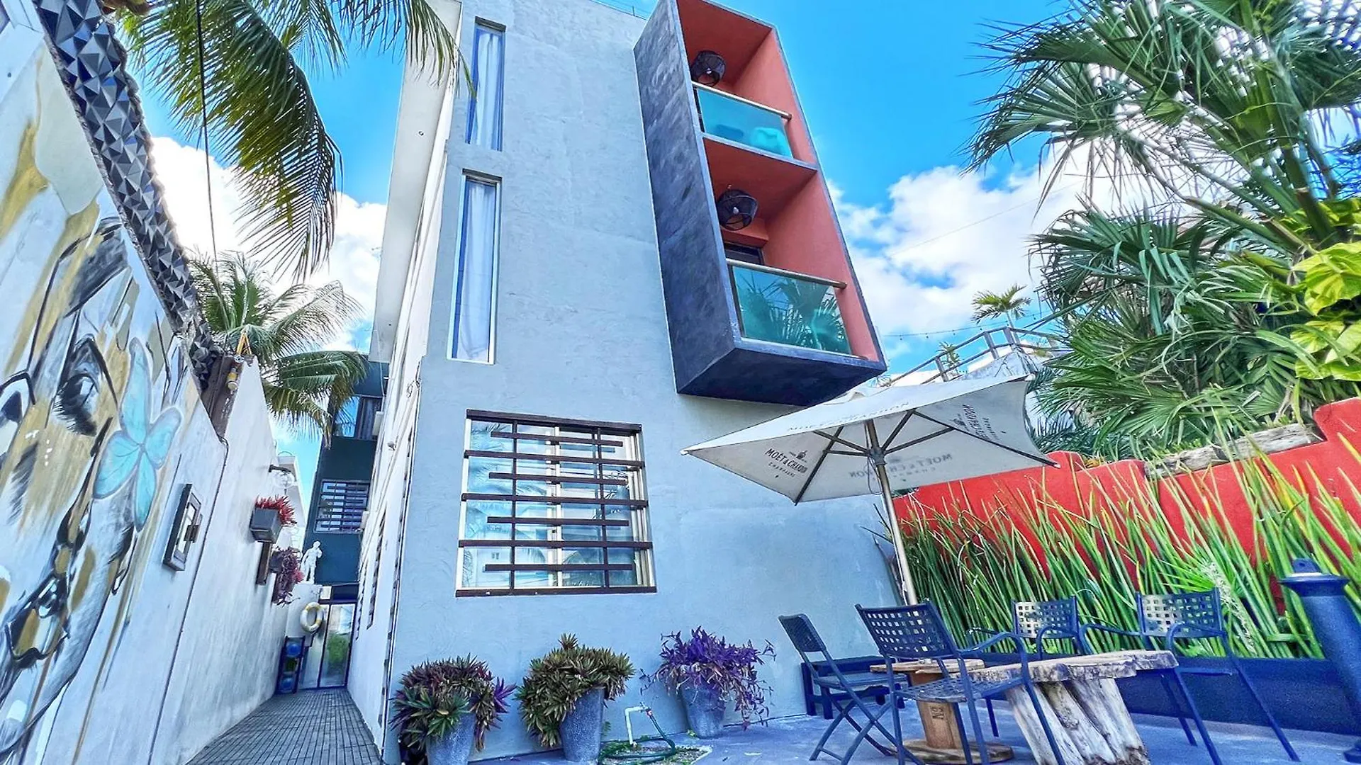 Aqua2༄༄༄ Prime Location Beach Side Puerto Morelos Apartment